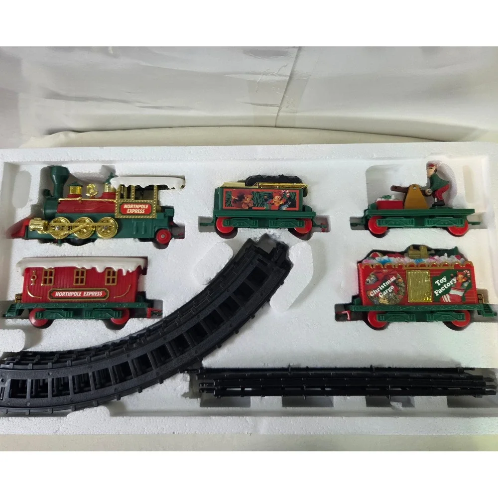 Northpole Express Christmas Train  Toy State 1994 Vintage Battery Operated 5306